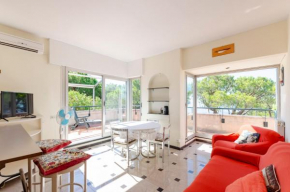 ALTIDO Flat with Terrace & Sea View